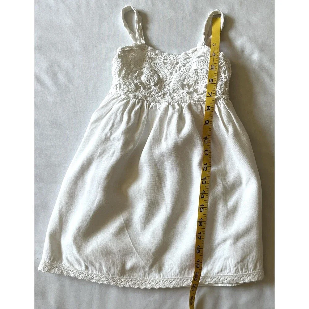 Vintage Crayon Kids White Dress Crochet Bodice Hem Lined Tie back USA Size 1/2